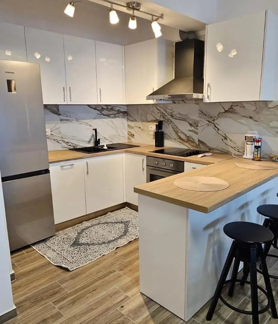 Appartamento Skyview Haven Sarandë 0*,